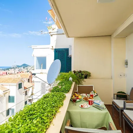 Apartamento Bakus *